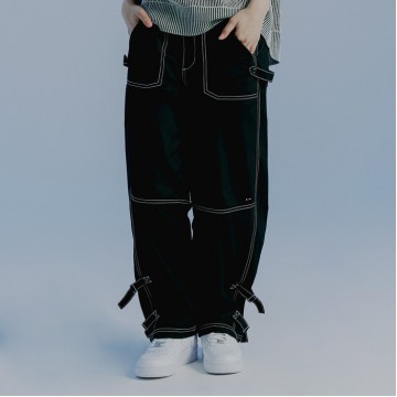 韓國Romantic Crown - SIDE STOPPER CARPENTER PANTS_BLACK